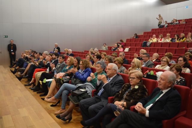 El auditorio acogió el pasado fin de semana la Gala 50 Aniversario de la sede de la asociación A.E.C.C. Águilas - 2, Foto 2