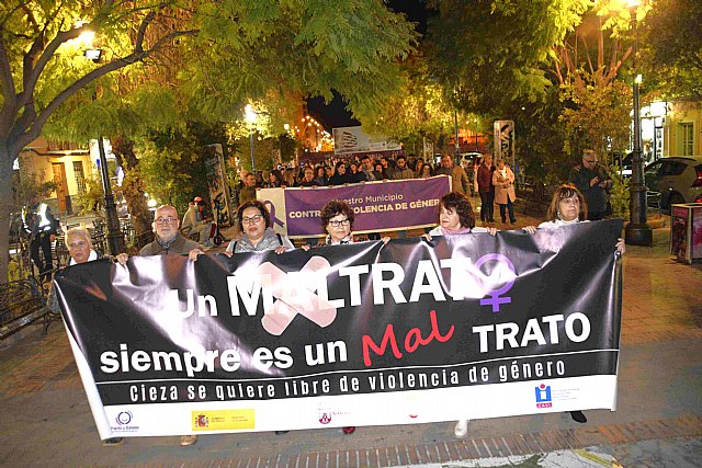 Por una Cieza libre de violencia hacia las mujeres - 1, Foto 1