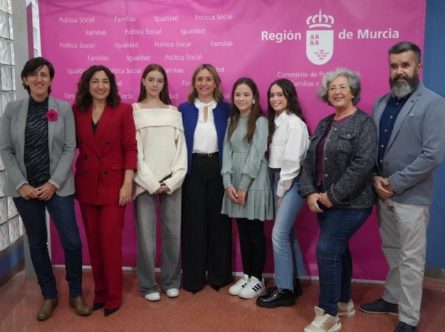 Política Social entrega los premios del VIII Concurso de Relato corto y Arte para visibilizar y prevenir la violencia contra la mujer - 1, Foto 1