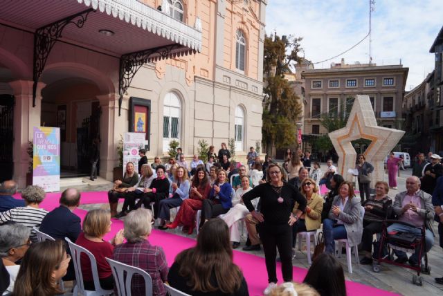 La Comunidad organiza un desfile de moda inclusivo con la participación de medio centenar de personas con discapacidad - 1, Foto 1