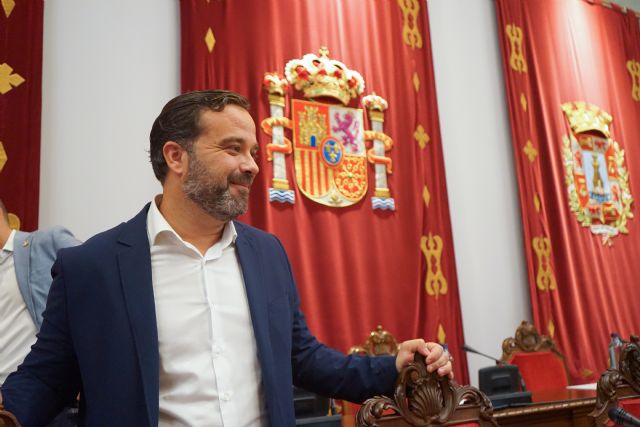 MC: El portavoz de Vox se va de viaje por Europa para criticar el ´tasazo´ de basuras que ha impuesto junto al PP en Cartagena - 1, Foto 1