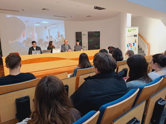 El consejero de Educación inaugura la Asamblea de la Federación Murciana de Asociaciones de Estudiantes - 2, Foto 2