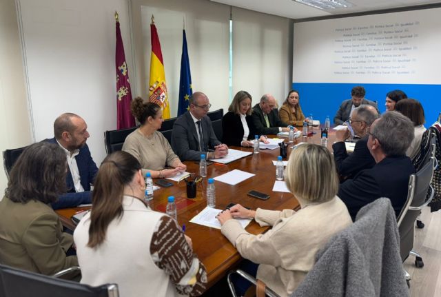 La Comunidad pondrá en marcha cinco nuevos centros de atención temprana en la Región - 1, Foto 1