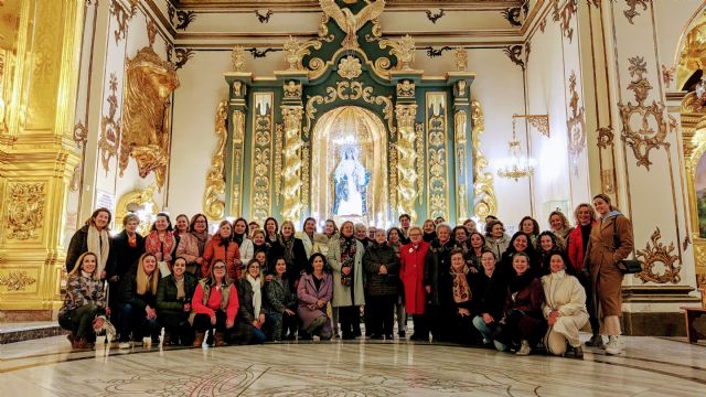 Dª María del Carmen Gallego Ramírez será Presidenta de Honor del Coro de Damas de la Virgen de la Amargura - 3, Foto 3