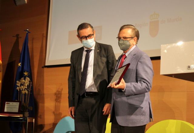 Grupo Fuertes, galardonado con el premio ‘Mare Nostrum’ por su vínculo con las Universidades Públicas de la Región de Murcia - 1, Foto 1