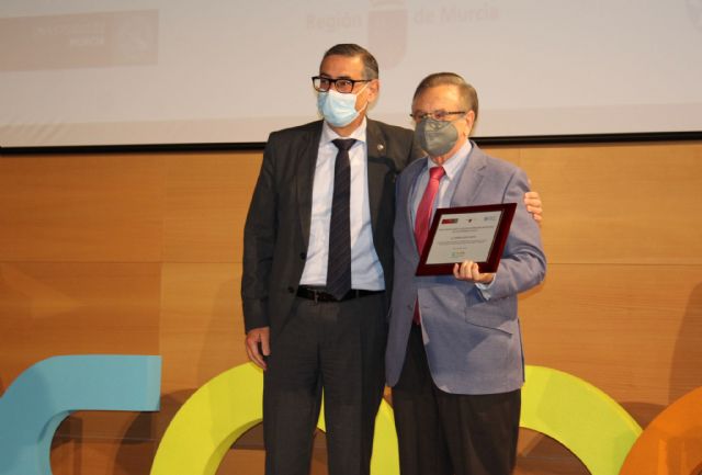 Grupo Fuertes, galardonado con el premio ‘Mare Nostrum’ por su vínculo con las Universidades Públicas de la Región de Murcia - 2, Foto 2