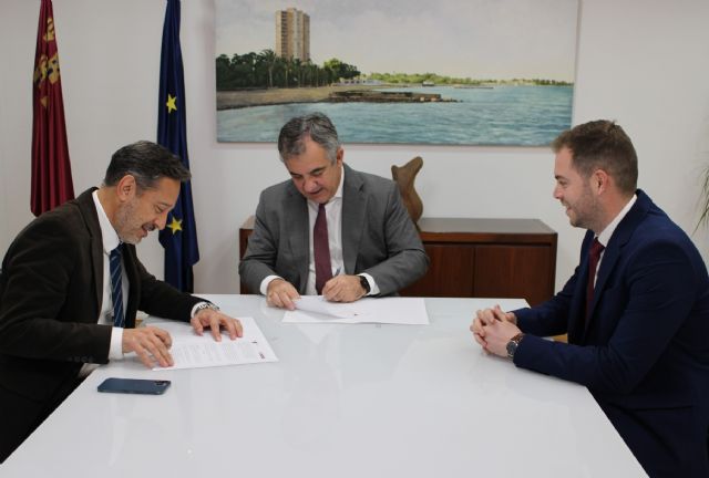 El Gobierno regional y el Colegio de Ingenieros Industriales de la Región de Murcia colaboran para promover una industria más social y sostenible - 1, Foto 1