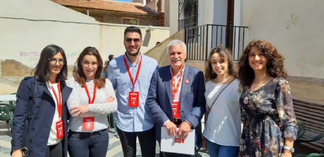 El PSOE califica de récord que más del 50% de los 30.193 vecinos que están llamados a las urnas hayan ejercido su derecho al voto a lo largo de la mañana - 1, Foto 1