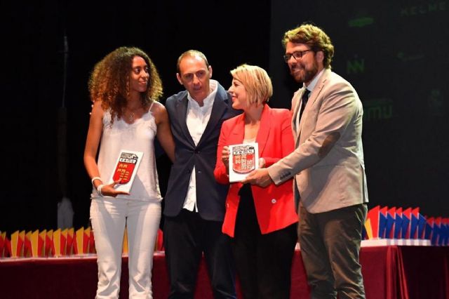 Cartagena recoge el premio regional al mejor colaborador del atletismo - 1, Foto 1