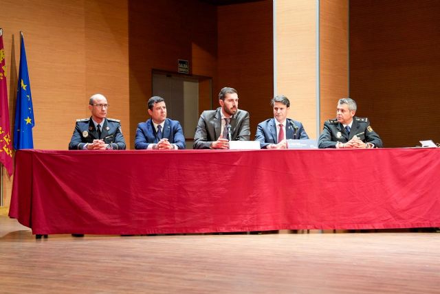 José Ángel insiste en la importancia de generar un debate capaz de abordar la inseguridad y la proliferación de actos delictivos en la Región - 2, Foto 2