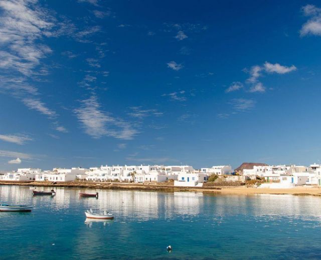 Las 7 islas españolas más desconocidas perfectas para descubrir en tu próxima escapada en autocaravana o camper Las 7 islas españolas más desconocidas perfectas para descubrir en tu próxima escapada en autocaravana o camper