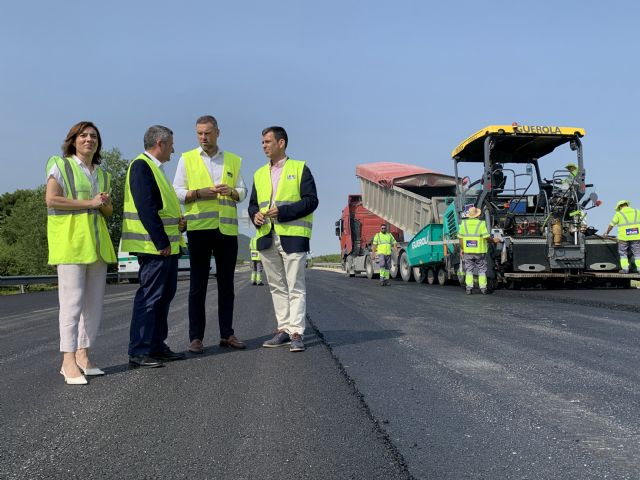 Avanzan las obras de mejora de la variante de Barranda para la rehabilitación del firme y el refuerzo de la seguridad vial - 1, Foto 1