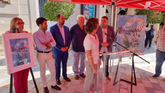 Los Alcázares presenta frente al Teatro Romea el cartel de la nueva edición de la Semana Internacional de la Huerta y el Mar - 2, Foto 2