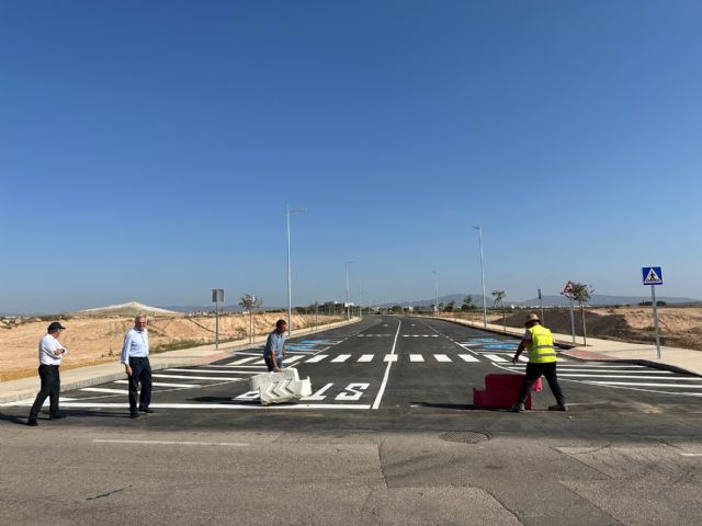 Apertura del vial que comunica Roldán y la Torre Golf - 1, Foto 1