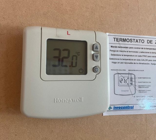 SATSE exige medidas urgentes tras superarse los 30 grados en un centro de salud mental de Murcia - 2, Foto 2