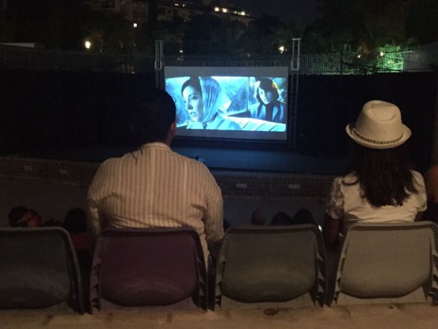 El Cine de Verano del Auditorio Municipal del Parque de la Compañía concita el interés de 6.300 personas en sus doce sesiones - 1, Foto 1