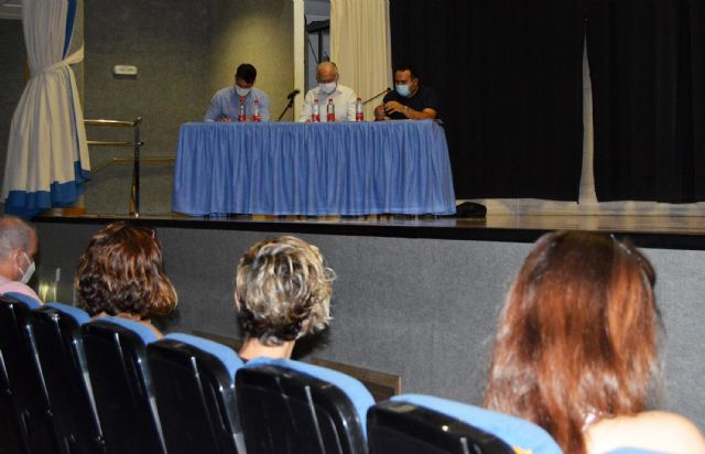 El Ayuntamiento celebra una reunión de coordinación con los centros docentes ante la vuelta a las clases - 2, Foto 2