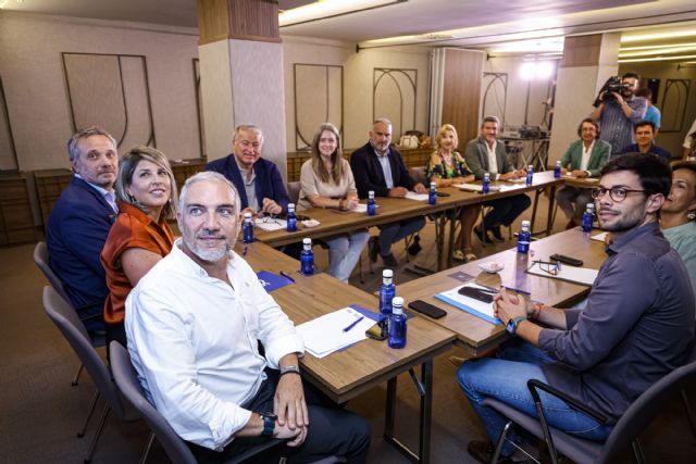 El PP presenta en el Congreso una Proposición no de Ley para que el Gobierno central refuerce la lucha contra la inmigración ilegal en la Región El PP presenta en el Congreso una Proposición no de Ley para que el Gobierno central refuerce la lucha contra la inmigración ilegal en la Región