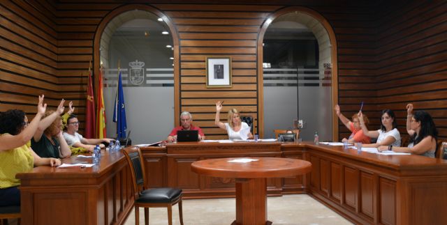 El Pleno del Ayuntamiento concede la Medalla de Oro y nombra a Juan Martín Atenza Hijo Predilecto de Campos del Río - 1, Foto 1