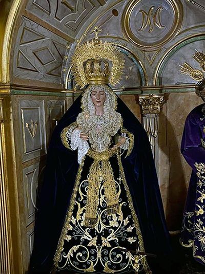 Alcalá del Río se viste de negro con la Virgen de la Esperanza por los santos difuntos - 3, Foto 3