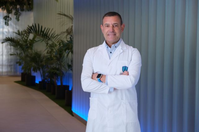 La Universidad de Standford incluye al director del Grado superior de Higiene Bucodental de UNIVERSAE, José Luis Calvo Guirado, entre los mejores investigadores del mundo - 1, Foto 1