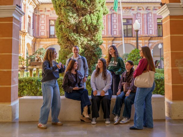 La UCAM se consolida entre las seis universidades privadas más transparentes de España La UCAM se consolida entre las seis universidades privadas más transparentes de España