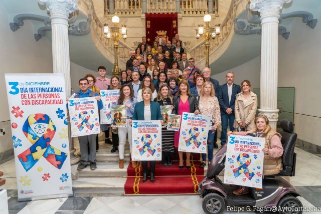 El Ayuntamiento de Cartagena crea la primera escuela de Navidad para niños con discapacidad - 1, Foto 1