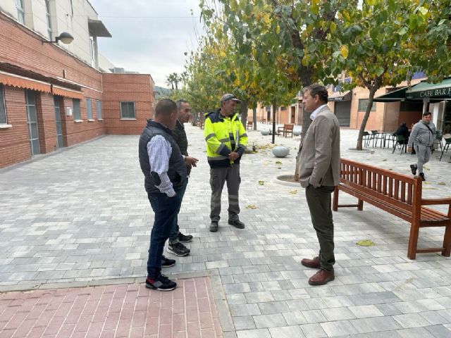 El paseo peatonal Doctor José Gil Ortiz de Aljucer mejora su seguridad tras obras de renovación del pavimento - 1, Foto 1