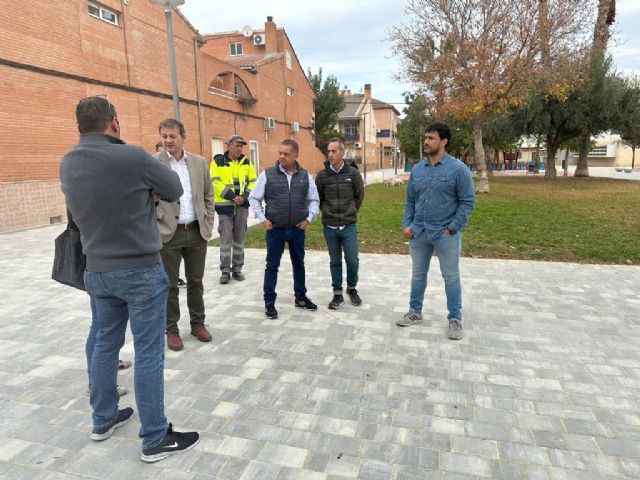 El paseo peatonal Doctor José Gil Ortiz de Aljucer mejora su seguridad tras obras de renovación del pavimento - 2, Foto 2