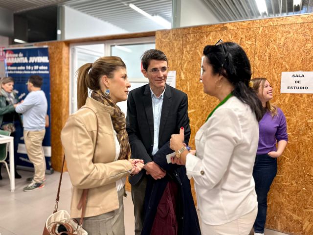 Cerca de medio millar de jóvenes se sumergen en el mundo del emprendimiento de la mano de una jornada formativa en el CIFP de Lorca - 4, Foto 4