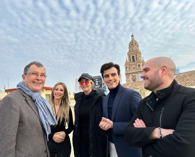 Las Campanadas vuelven a la Glorieta con una gala que dará la bienvenida a 2024 desde el corazón de Murcia - 1, Foto 1