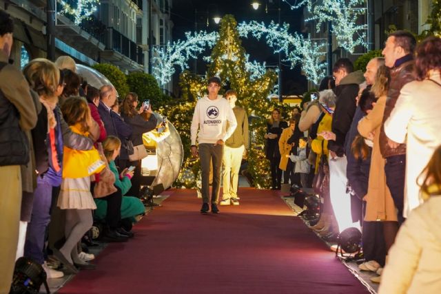 Una noche de compras y diversión llena Cartagena esta Navidad - 1, Foto 1