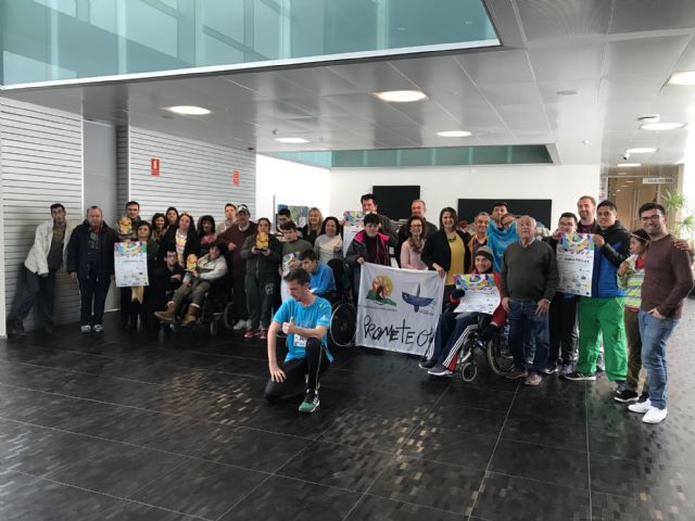 Uniendo sonrisas en la VI Carrera Popular Prometeo 2019 - 4, Foto 4