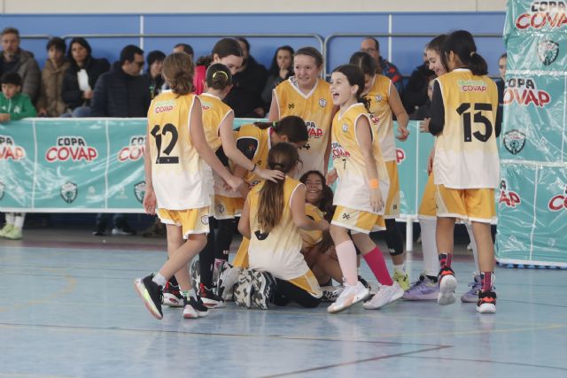 La Copa COVAP y el Consejo Andaluz de Veterinarios destacan que los niños y niñas que tienen perros pasan 8 horas menos al mes frente a las pantallas - 1, Foto 1