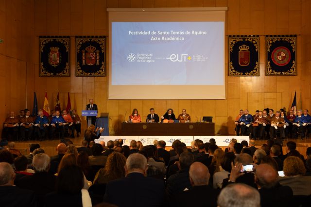 La UPCT muestra su excelencia y su vocación europeísta en su acto de Santo Tomás de Aquino - 1, Foto 1