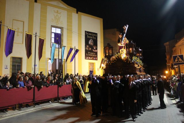 Las imágenes titulares de la Cofradía Nuestro Padre Jesús Nazareno desfilaron en la noche de Miércoles Santo - 2, Foto 2