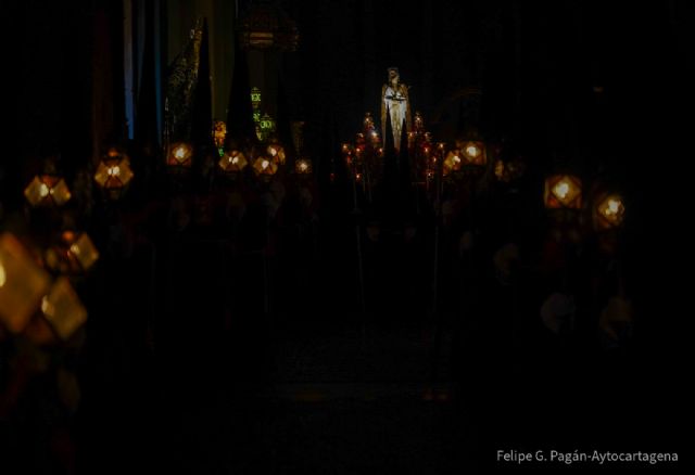 Los californios apagan la Semana Santa con la procesión del Silencio - 1, Foto 1