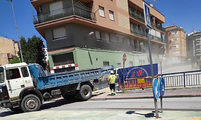 Saorín informa del comienzo de las nuevas obras de cubrimiento de la rambla de El Realejo - 1, Foto 1