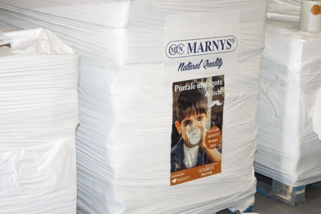 MARNYS recauda más de 1.600 litros de leche para la campaña solidaria ´Píntale un bigote de leche´ - 1, Foto 1