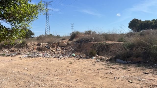 MC reclama mayor ornato público para la zona norte del centro de ocio Mandarache - 3, Foto 3