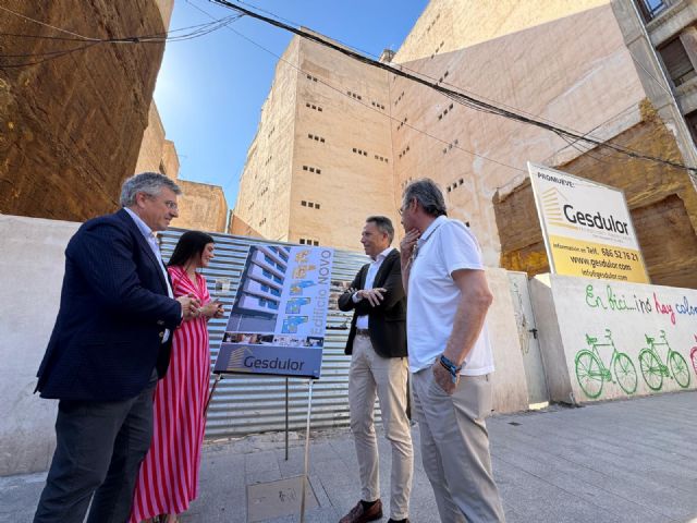 Nuevo impulso al parque de vivienda en Lorca con la concesión de licencia para edificar un bloque de 16 pisos en Juan Carlos I Nuevo impulso al parque de vivienda en Lorca con la concesión de licencia para edificar un bloque de 16 pisos en Juan Carlos I