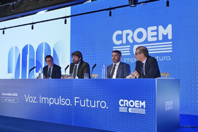 López Miras: 'La Región de Murcia seguirá siendo el contrapeso a la inestabilidad, desconfianza e inseguridad que hay en España' López Miras: 'La Región de Murcia seguirá siendo el contrapeso a la inestabilidad, desconfianza e inseguridad que hay en España'