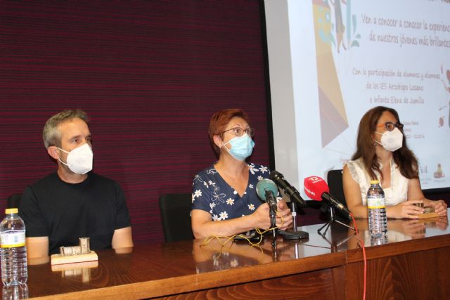 El I Encuentro de Jóvenes con Talento enseña los proyectos de varios alumnos de los institutos de Jumilla - 1, Foto 1