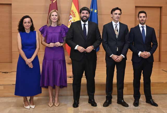 Fernando pide agilidad a los nuevos secretarios generales para que la administración sea herramienta útil para el avance de la Región - 1, Foto 1