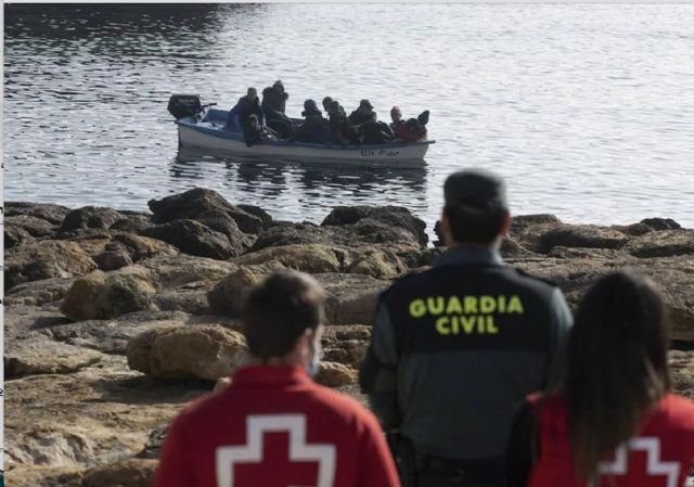 El Partido Popular reclama con urgencia una política migratoria realista, controlada y eficaz que frene la llegada de pateras a nuestras costas - 1, Foto 1