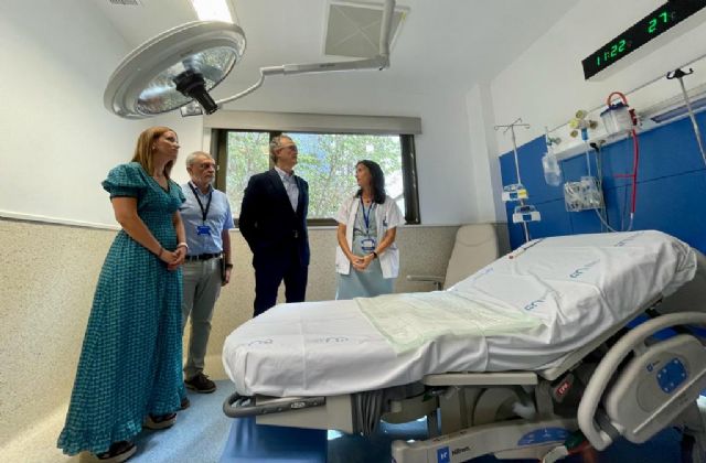 El hospital Los Arcos del Mar Menor renueva los equipos integrados en sus 12 quirófanos y en el área obstétrica - 1, Foto 1