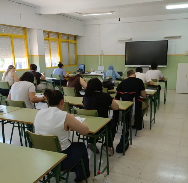 Educación ofrece más de 700 plazas para cursos de acceso a Formación Profesional de grado medio y superior Educación ofrece más de 700 plazas para cursos de acceso a Formación Profesional de grado medio y superior