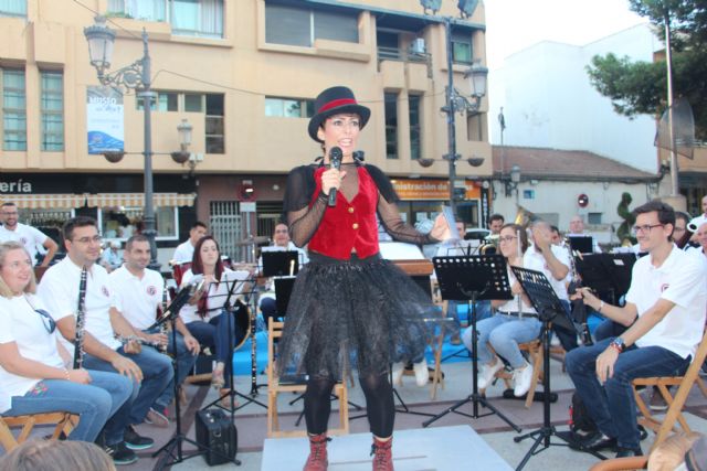 La banda municipal Unión Musical  acerca las bandas sonoras a los niños pinatarenses - 1, Foto 1