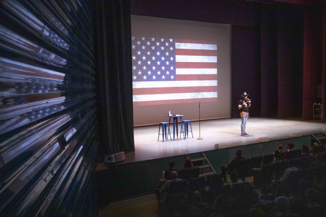 Goyo Jiménez enfrenta de nuevo en El Batel las culturas norteamericana y española - 3, Foto 3