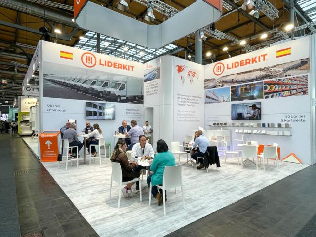 Liderkit exhibe con éxito su tecnología, capacidad de producción y nueva nave logística en la IAA 2022 de Hannover - 2, Foto 2